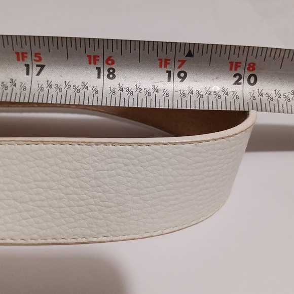 Vintage Chicos Concho Metal Medallion W Crystals Women's Size 8 M/L Leather Belt - Picture 4 of 11